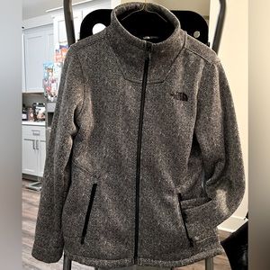 The North Face herringbone fleece jacket- women’s